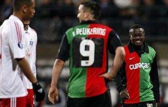 很多情侣关 很多情侣关