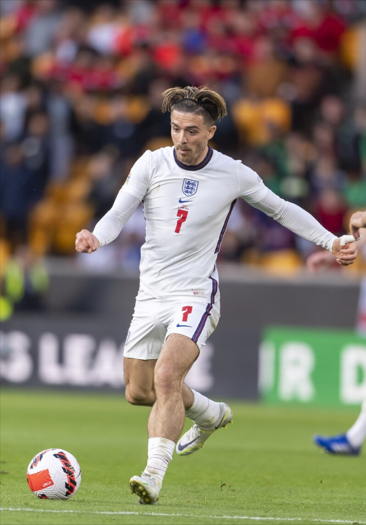 面临来自其 面临来自其