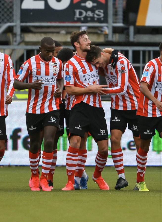 面临激烈竞 面临激烈竞